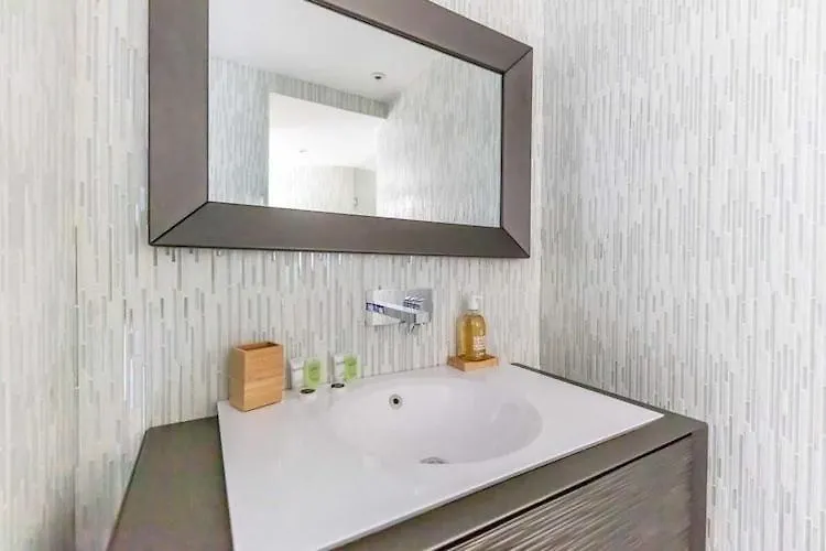 Modern Apartment - 1Br 4P - Plaine-Monceau Παρίσι